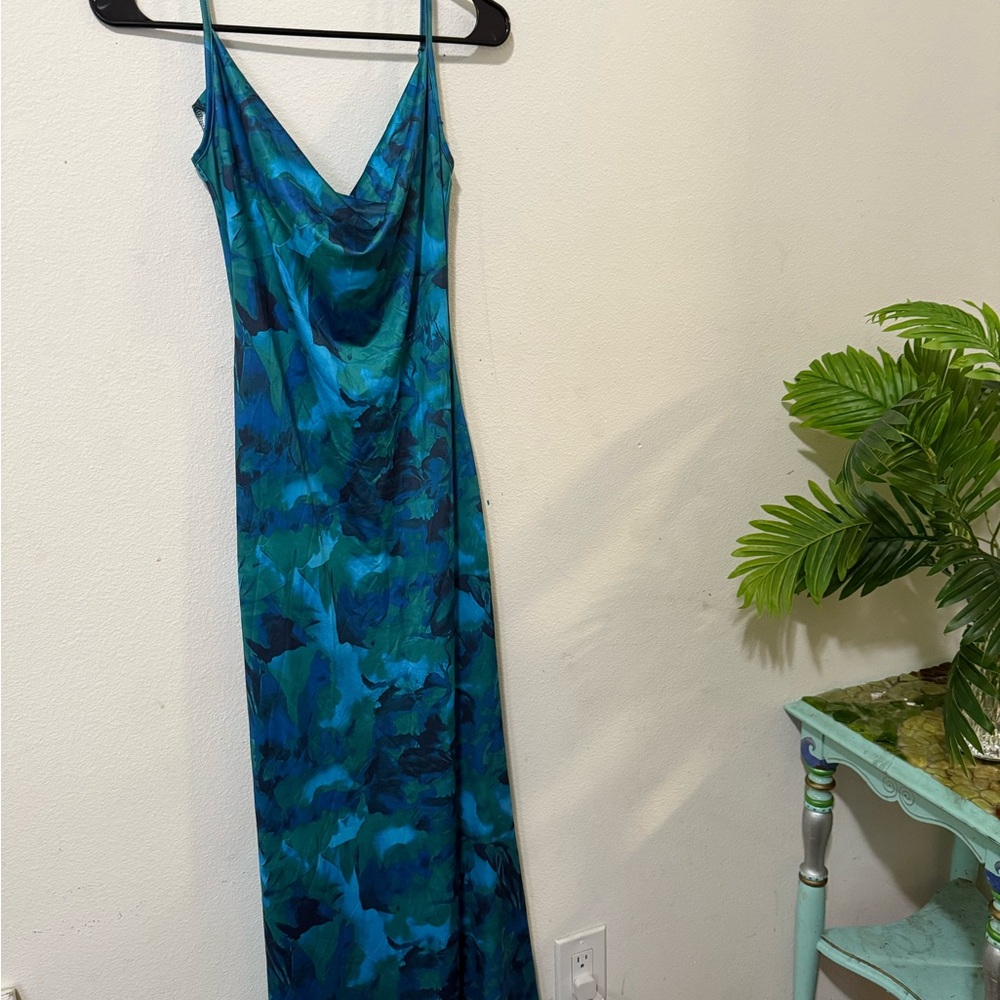 Elegant Blue and Green Women's Dress